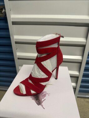 Jessica Simpson Heels SIze 8.5 NIB